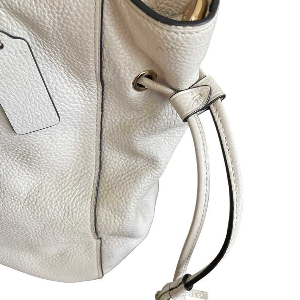 COACH ELLE LEATHER CHAIN TOTE SHOULDER BAG 72650 WHITE CHALK PEBBLE PURSE - Picture 6 of 13